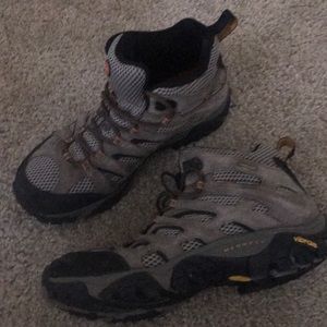 Merrill Hiking Boots